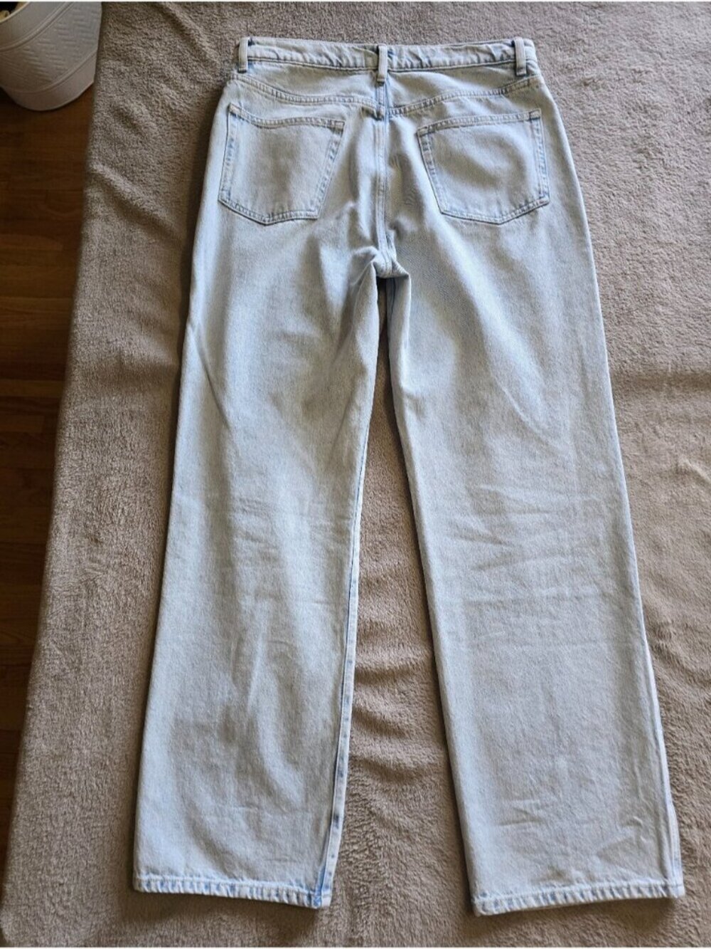 Reformation Val 90s Mid-Rise Straight Jeans in Shasta Wash size 30 - Picture 8 of 14